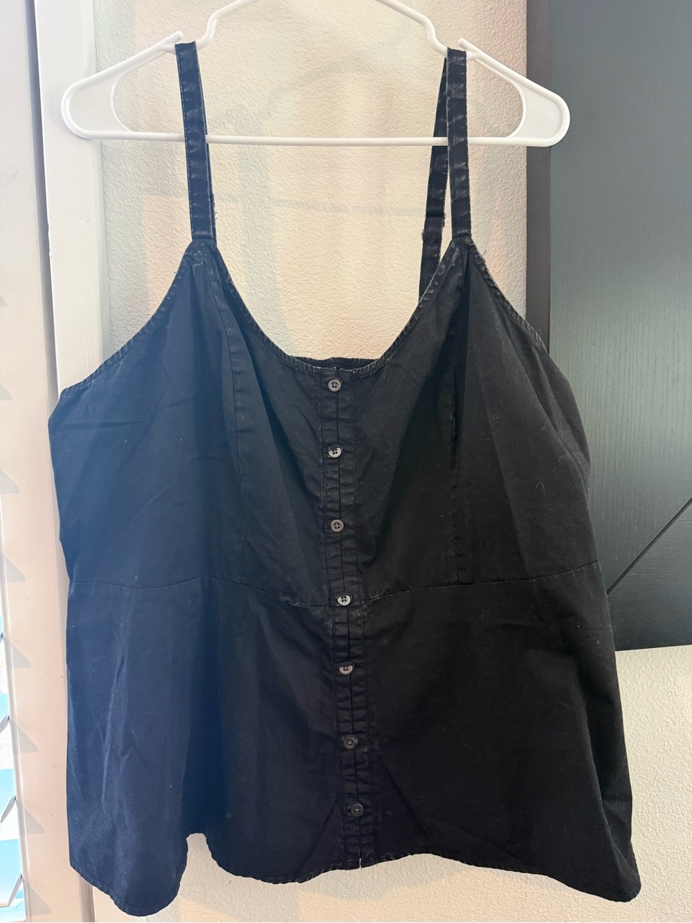 torrid Black Button-Front Tank Top